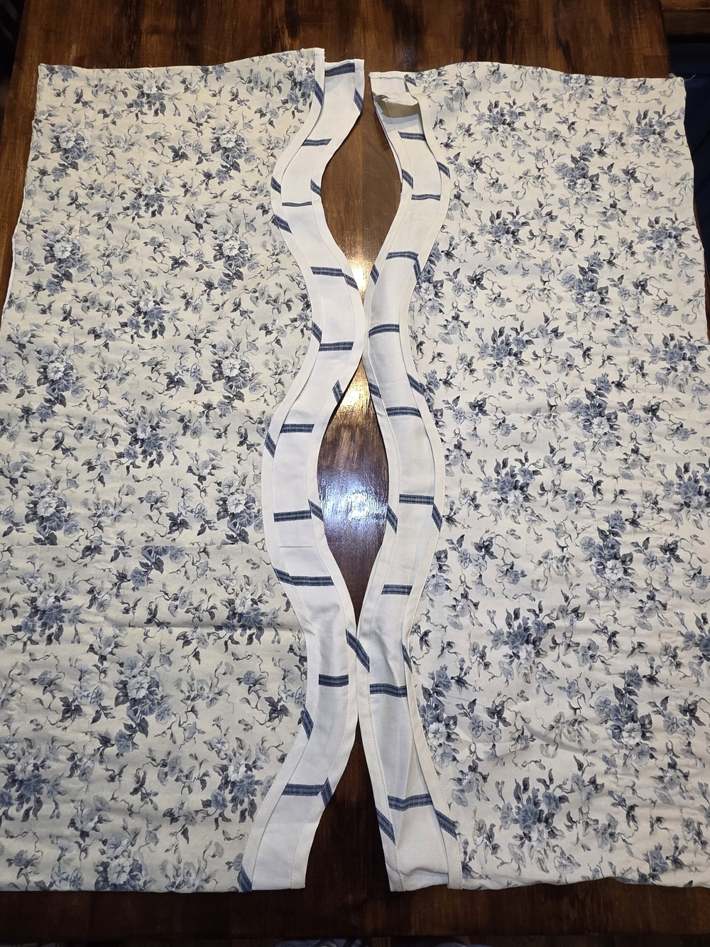 Waverly Fairhaven Chambray Blue Floral Stripes Double Layer Fairfield Valance 2